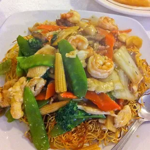 Hong Kong Pan Fried Noodles