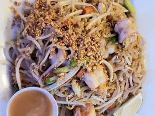 Lu & Joe's Restaurant & Lounge