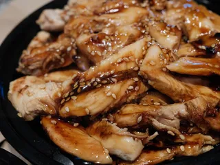 East Moon Asian Bistro