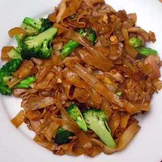 Pad See-ew(Thai stir fry noodles)