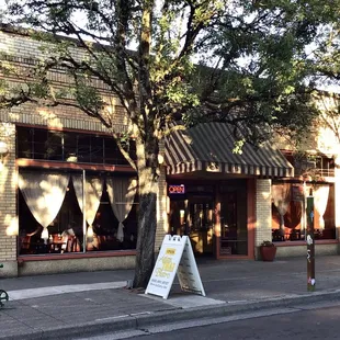 Front of restaurant...on Main Avenue.