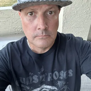 Chris S.
