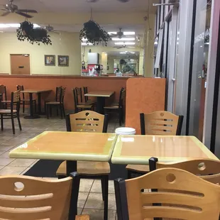 sushi and sashimi, interior