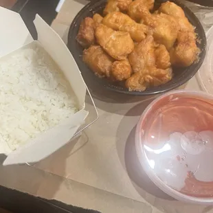 CA. Sweet &amp; Sour Chicken Dinner