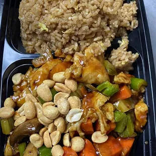 rice, vegetables, and cashews