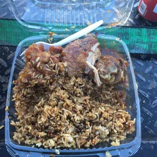 Spicy chicken &amp; garlic chicken on hitters.. Ate half of my food and still hella left
