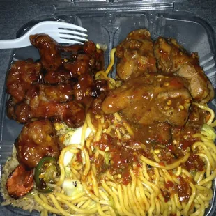 Left: Hunan pork Right: Spicy ginger chicken Bottom: Half fried rice/ half   Chow mein