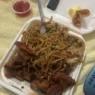 General Tso's Chicken Combo