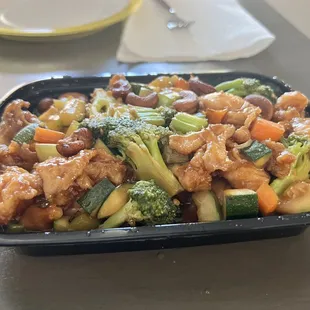 Cashew Chicken