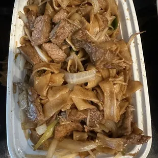 My first time getting beef chow fun here... loved it!
