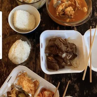 Rice cake with dumpling soup with beef, kalbi, Seafood/tofu/vegetable soondubu, side dishes