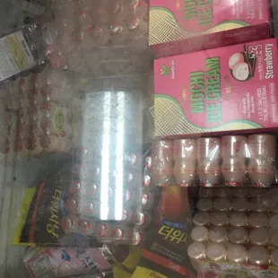 Ice-cream mochi, yum!