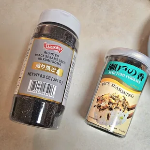 Furikake seasoning, sesame seeds