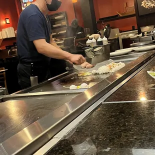Hibachi grill