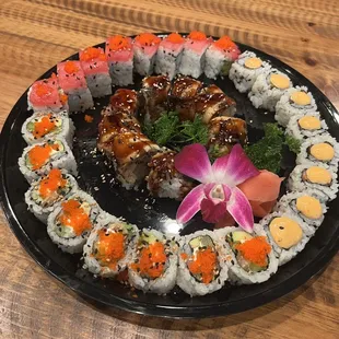 a plate of sushi