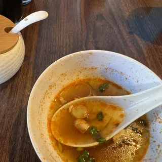 Shrimp Hot and Sour Soup (Tom Yum Goong)