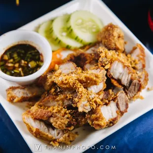 chicken wings and fried chicken, food