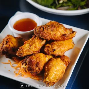 bbq chicken, fried chicken wings, food, poultry, chicken, fried chicken, bbq wings, chicken wings, chicken wings and fried chicken