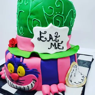 Alice in wonderland cake