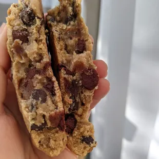 Monster cookie