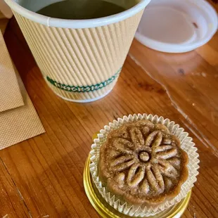 ube mooncake