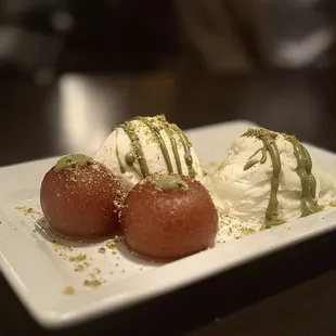 Gulab Jamun with Ice Cream