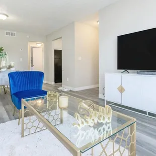 Model Unit Livingroom