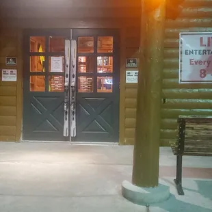 Entrance to Aspen Restaurant is in Back. See the &quot;Snow Ski&apos;s As Handles On The Doors in My photo? So Cool too!    1/15/2023