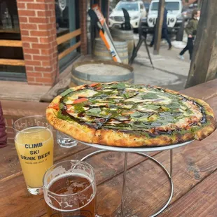 Caprese Pizza paired with the Excess in Moderation (left) and the This Seasons Blonde (right)