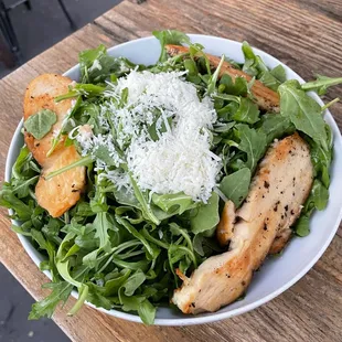 Arugula salad, added chicken