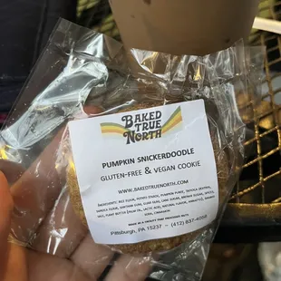 Gluten free &amp; vegan pumpkin snickerdoodle cookie