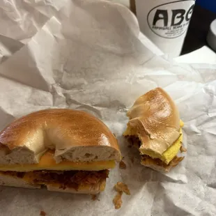 Egg, bacon, and cheese bagel