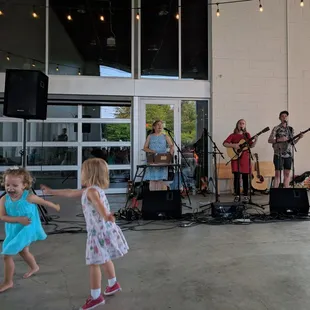 Rock the River concert series - The Early Mays