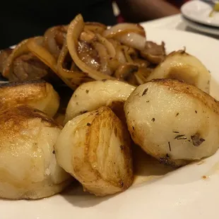 Small Filet Mignon - Small with Roasted Potatoes , Mushrooms And Onions