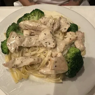 Chicken Fettuccine Alfredo