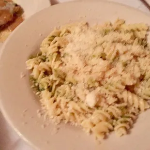 Fusilli pasta with pesto