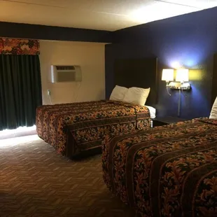Asteria Inn &amp; Suites St. Cloud