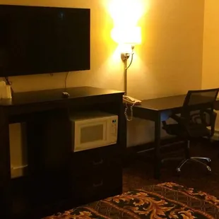 Asteria Inn &amp; Suites St. Cloud