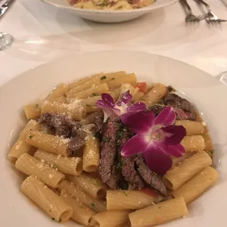 Rigatoni Rugantino