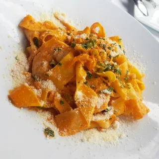 Pappardelle Gaberetti E Vodka