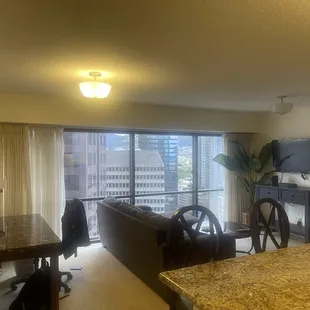 Living Room Área with City View