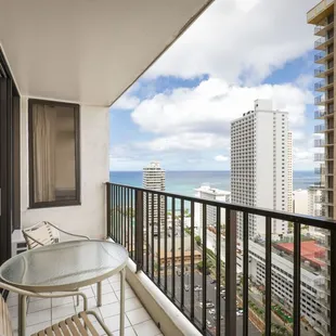 Aston at the Waikiki Banyan - 1 Bedroom Partial Ocean View Balcony