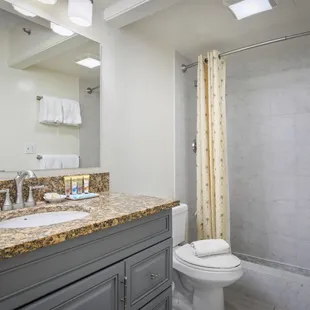 Aston at the Waikiki Banyan - 1 Bedroom Partial Ocean View Bathroom