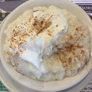 Rice pudding with whipped cream