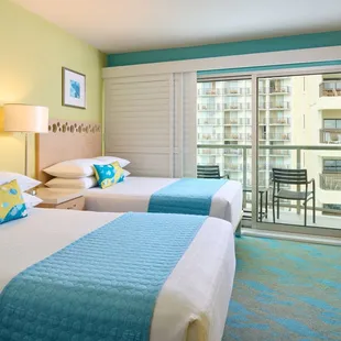 Aston Waikiki Circle Hotel - Room Standard Bedroom