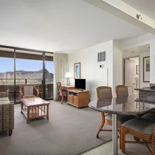 Aston Waikiki Sunset - 2-Bedroom 1-Bath Ocean View