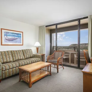 Aston Waikiki Sunset - 2-Bedroom 1-Bath Ocean View