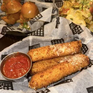 Mozzarella sticks