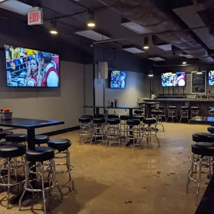 Arcade / bar / table area downstairs