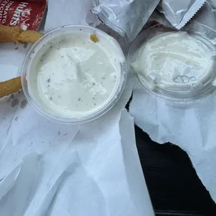 side of free ranch and ketchup packs